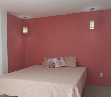 Cuiaba House | Sobrado Rosa, Local lindo e tranquilo ideal para familias, perto do Parque Novo Mato Grosso