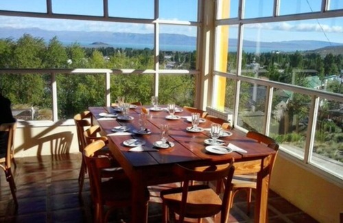 Macrozona Bahia Redonda y Primeros Faldeos Bed & Breakfast | South B&B El Calafate