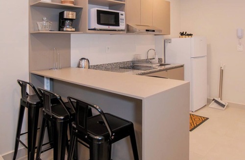 Fernando De La Mora Apartment | Spacious 1BR | 60m², Rooftop Pool & Workspace