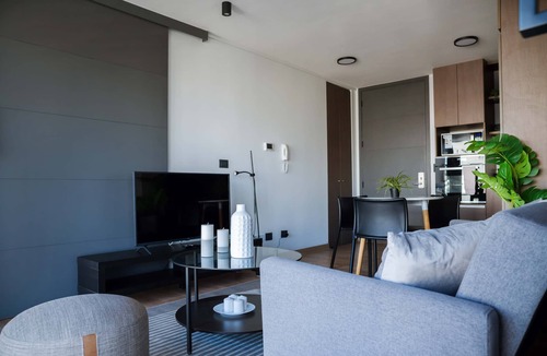 El Golf Apartment | Spacious 2BR Retreat in Las Condes Comfort Awaits