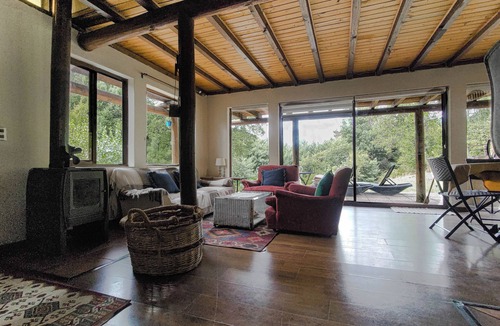 San Fernando House | Spacious 5-bedroom house with amenities near San Fernando, Chile
