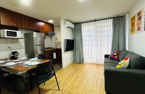 Downtown Santiago House | Spacious apt. 2 bedr. Fully equipped downtown Stgo.