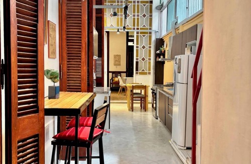 Buenos Aires Central Business District House | Spacious, art-filled home for 6 in the heart of Buenos Aires