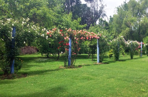 Pirque House | Spacious Colonial Villa near Concha y Toro