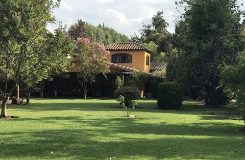 Pirque House | Spacious Colonial Villa near Concha y Toro
