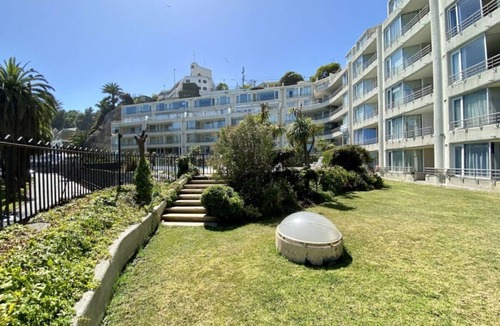 Vina del Mar Apartment | Studio Playa Miramar - Office Pool Parking Wifi