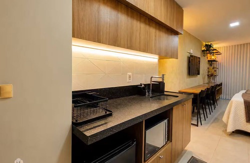 Intermares Apartment | Sun Smart Beachfront Flat at Intermares