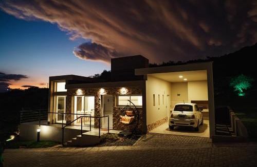 Yocsina Villa | Sunset Village