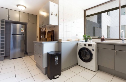Santiago Apartment | The Cave - Spacious apartment in front of Arauco Park