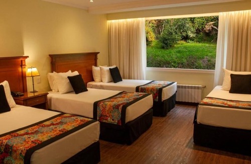 San Carlos de Bariloche Hotel | Three Garden-View Quads + Free Breakfast | 3-min Drive Civic Center Bariloche
