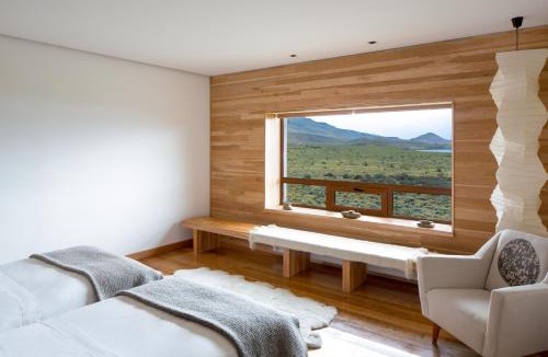 Torres Del Paine Hotel | Tierra Patagonia