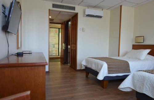 Las Rejas Hotel | Tur Hotel Santiago