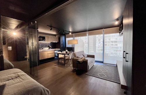 Downtown Santiago Apartment | Urban Artistic Santa Elvira - Laundry Parking Terrace