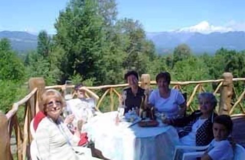 Pucon House | Vacation Rental. Own river with Mountain Views. Near Pucon