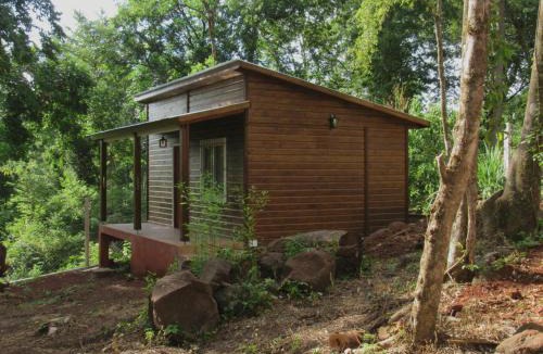 Leandro N. Alem House | VerdeMonte - Cabaña Guatambú