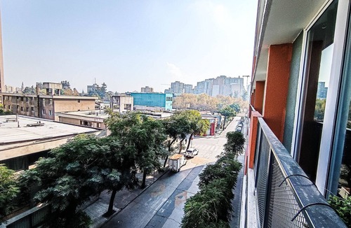 Downtown Santiago Apartment | Vistas del Paarque Almagro 511