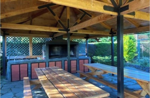 Pucon Apartment | Walk to Downtown & Lake , Volcano Views. Central Heating. Ski on a volcano!