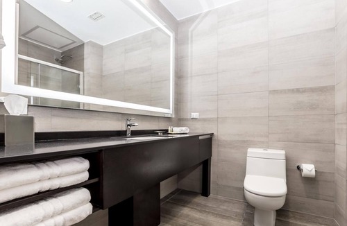 Pudahuel Hotel | Wyndham Santiago Aeropuerto
