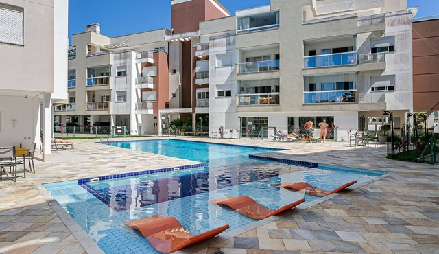 10 min walk to Campeche Beach | Full Condo in Florianópolis