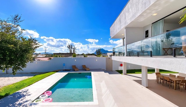 100m from Itaipuaçu Beach | Swimming Pool and Gourmet Area in Maricá