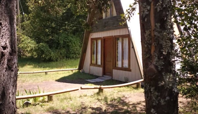 A rustic cabin in the countryside. in Melipeuco