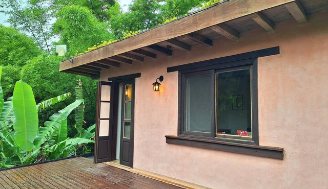 Adobe Refuge. Comfort and peace in the Atlantic Forest. Close to the beaches of southern SC in Paulo Lopes