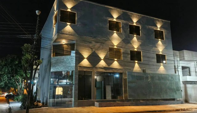 Almay estadía & tours in Ciudad del Este