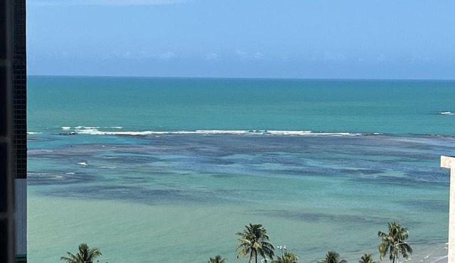 Apê Capri · Acorde vendo o mar e faça tudo a pé! in Maceió