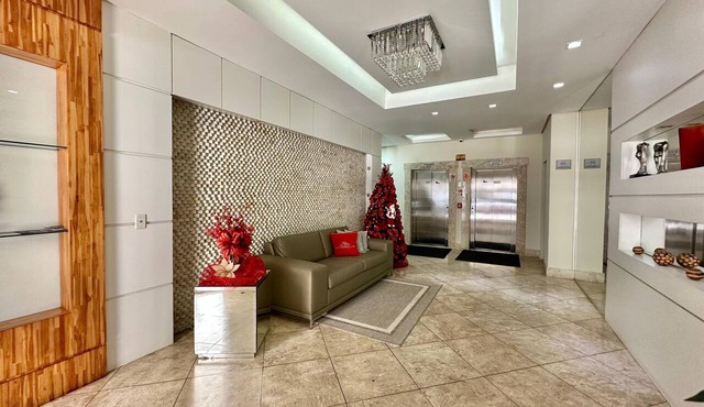 Apartment with a view of the beach, next to Luiz Bassani square. in Capão da Canoa