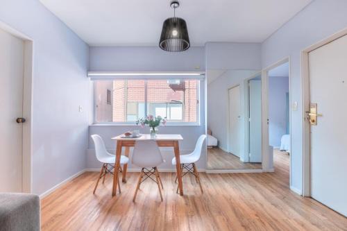 Aparts en Retiro - Recepción 24hs - 4 PAX in Buenos Aires