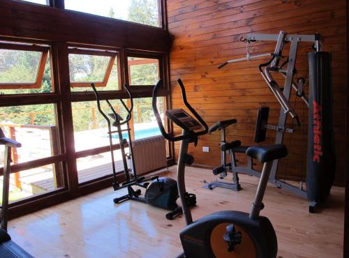 Arbolar, Casas de Montaña- Piscina climatizada