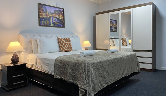 B & A Suites Inn in Anapolis