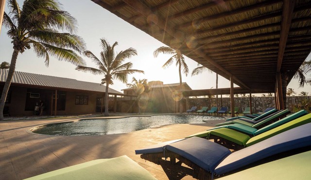Beach front One Bedroom with Pool and Garden Views in Caponga