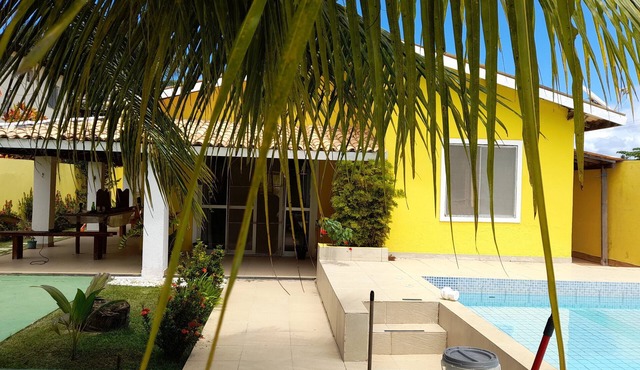 Beach house with pool, barbecue and wood-fired oven. in Camacari
