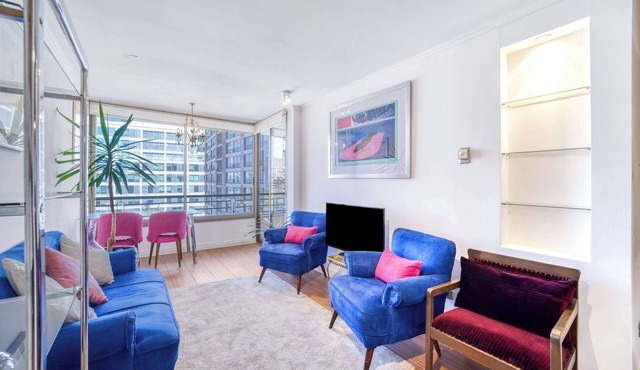 Blue Pink Home - Wifi & Gym near Escuela Militar