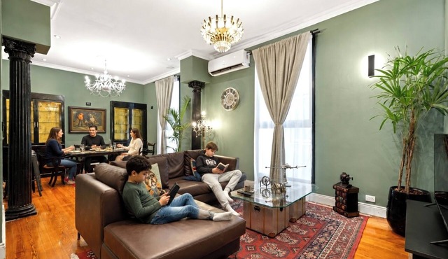Bold Designer Apartment near Puerto Madero