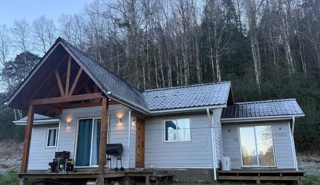 Bosque, calidez y descanso en casa de campo in Villarrica