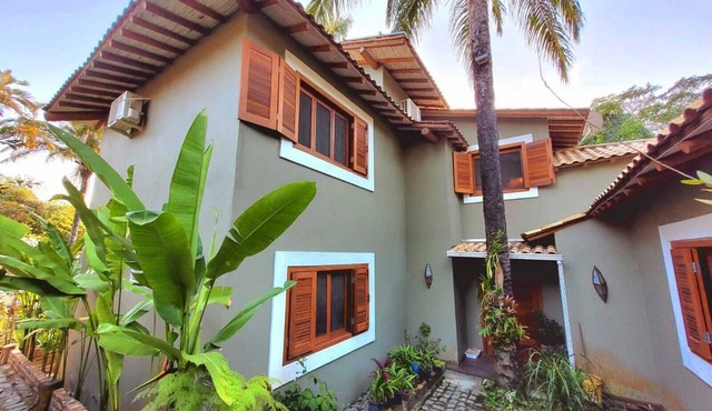 Arraial d'ajuda - house with 4 bedrooms - central area - near Rua Mucugê. in Arraial d'Ajuda -Porto Seguro