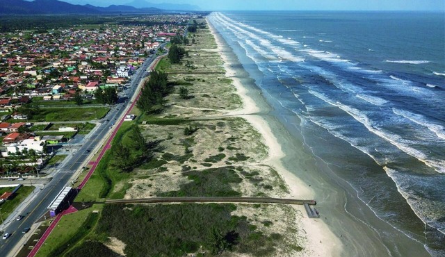 Apartamento Frente Para o mar in Balneário Leão de Iguape Ilha Comprida