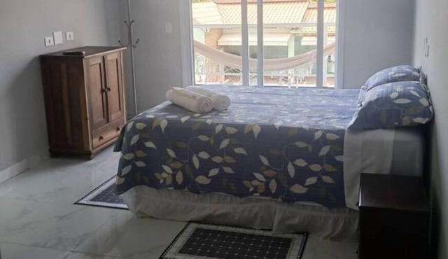 Cozy house 500m from the beach in Guarujá, pet friendly in Balneario Cidade Atlantica Guarujá