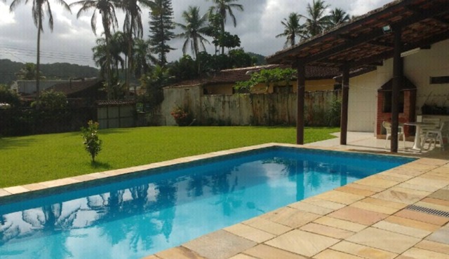Guarujá /SP-casa cond. closed Pernambuco beach = next. Jequiti Hotel in Balneario Praia do Pernambuco