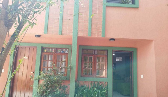 Casa em Condomínio no Guarujá Muito Aconchegante in Jardim Santa Genoveva Guarujá