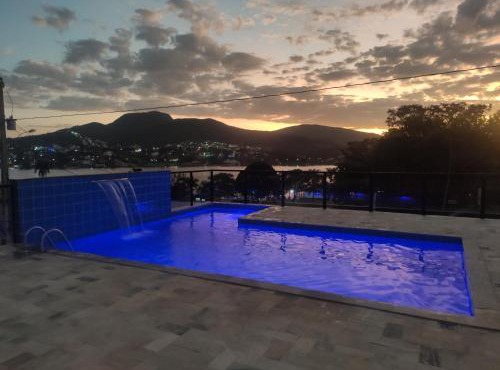 Casa com vista incrível para o Lago de Furnas in Capitólio