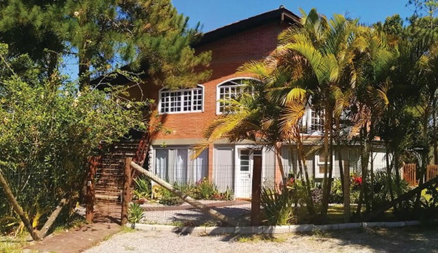 Casa com vista para Lagoa na Praia da Barra in Garopaba