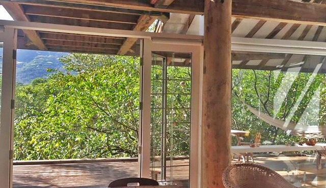 Casa de Vidro - Barra do Sahy in São Sebastião