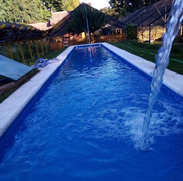 Casa el vivero, cabaña,pileta y huerta exclusiva