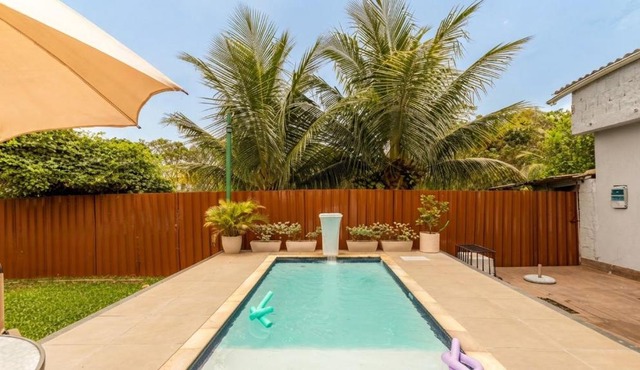 Casa em Itaipuaçu com Piscina a 1 quadra da Praia in Maricá