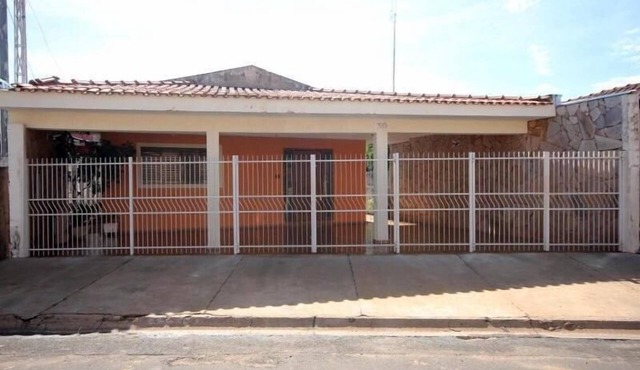 CASA GRATÃO - Comfortable, airy, great location. (WiFi), 6 min. from the Park in Olímpia
