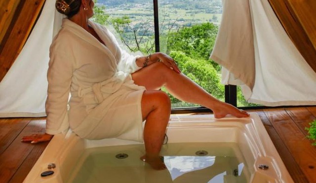 Chalé dos Alpes 2 hidromassagem e Lareira in Santo Amaro da Imperatriz