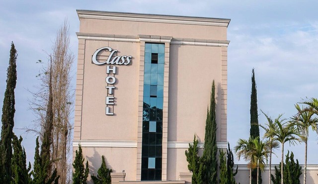 Class Hotel Pouso Alegre in Pouso Alegre